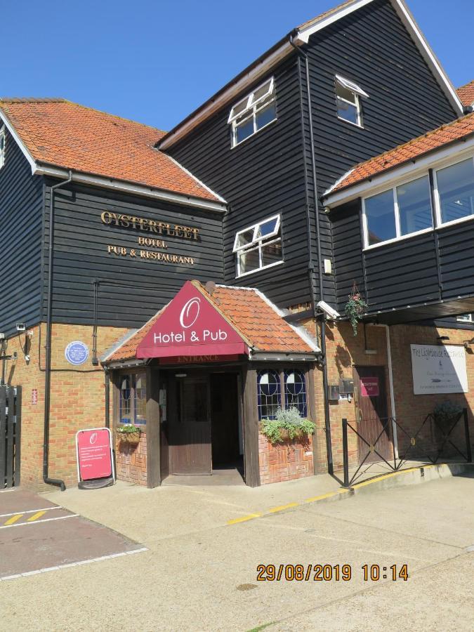 Oyster Fleet Hotel Canvey Island Exterior photo